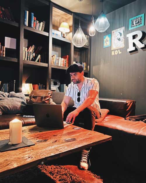 دانلود آهنگ جدید رضا بهرام به نام همه رفتند