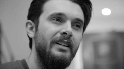 دانلود آهنگ جدید سینا پارسیان به نام بد و بدتر